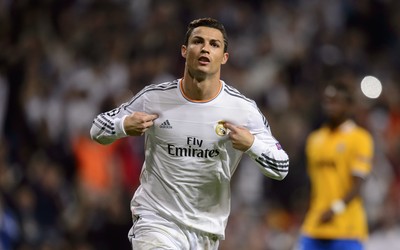 亿博电竞-佩德里带伤上场真硬汉